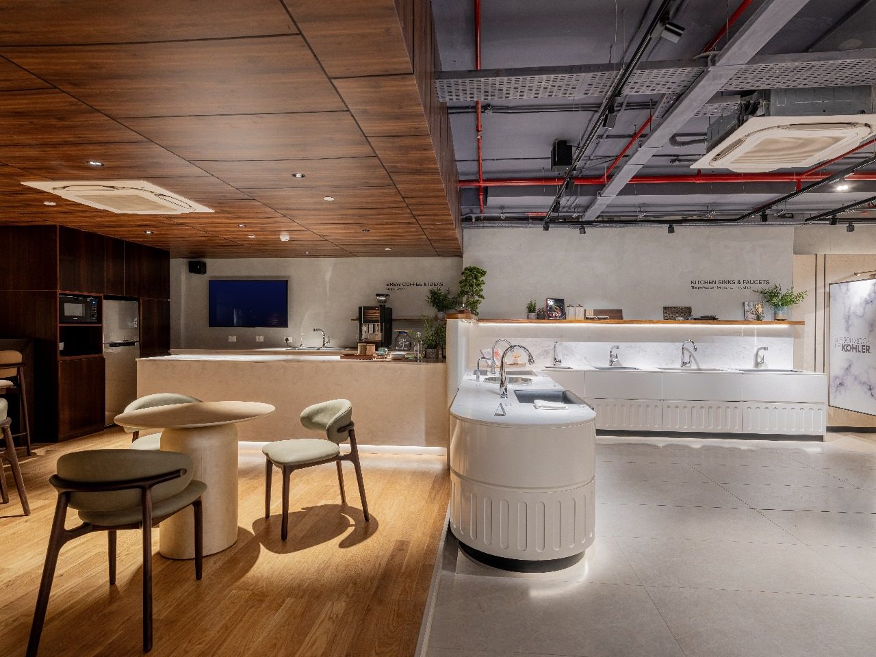 Premium Showroom — DC Lighting